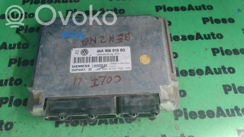 Skoda Octavia Mk1 (1U) Engine control unit/module ECU 