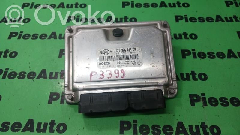 Volkswagen PASSAT B5.5 Komputer / Sterownik ECU silnika 