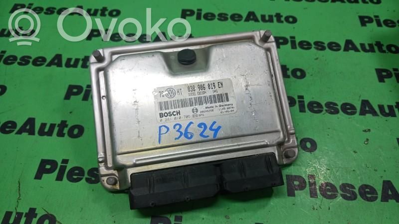 Volkswagen PASSAT B5.5 Engine control unit/module ECU 