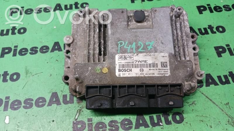 Motorsteuergerät ECU   0281011701,4M5112A650YE