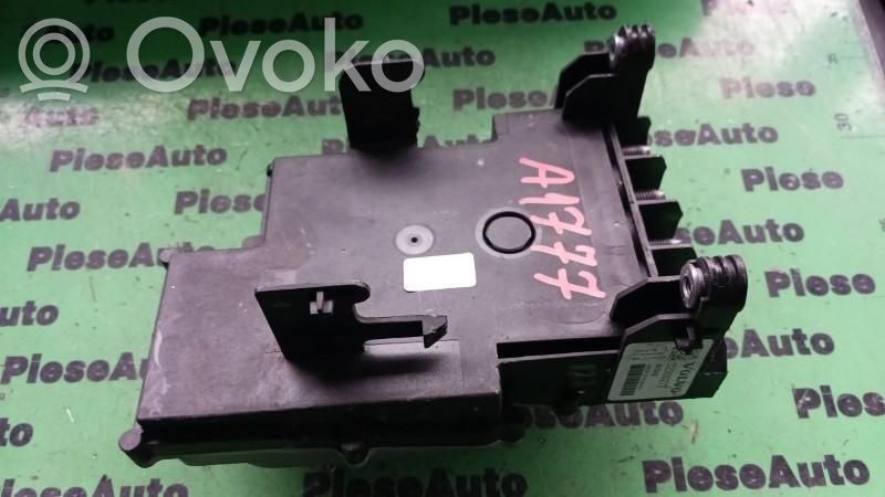 Unité de commande, module ECU de moteur   32300277,72540758,BK9KB