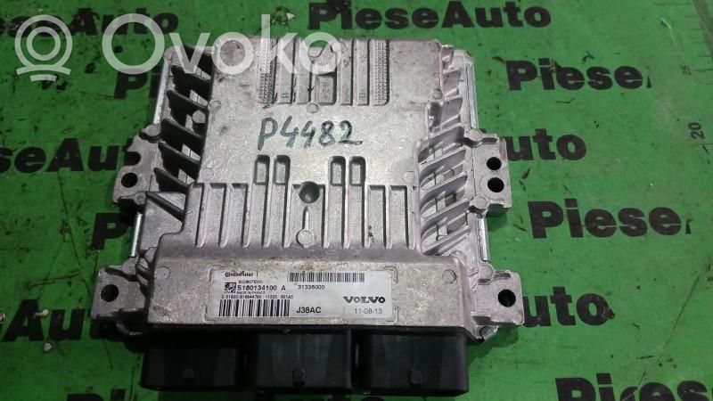 Volvo V50 Engine control unit/module ECU 