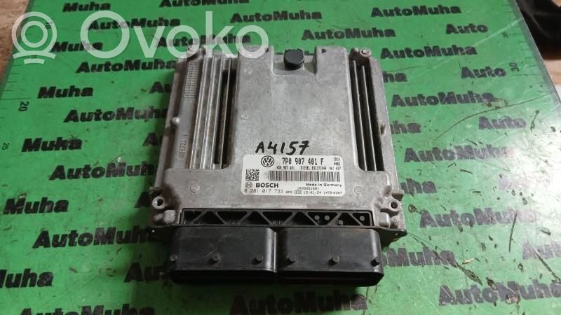 Engine control unit/module ECU   0281017733,7P0907401F