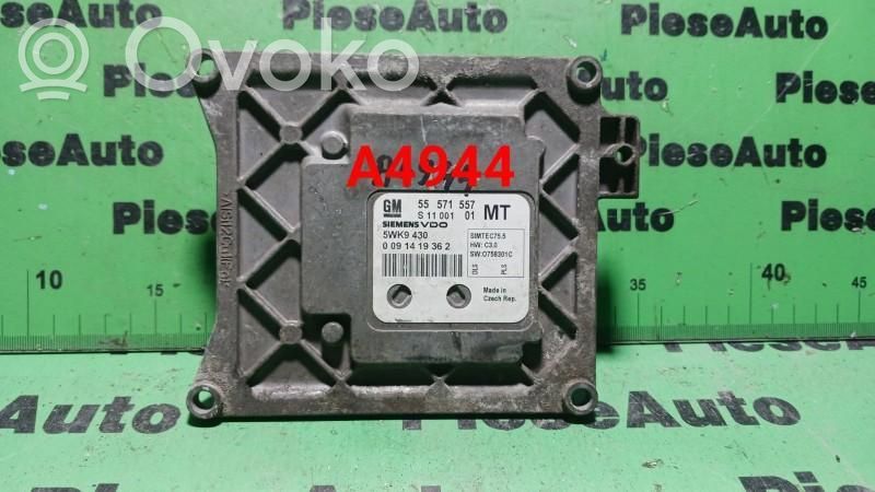 Opel Zafira B Engine control unit/module ECU 