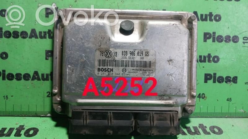 Volkswagen PASSAT B5.5 Engine control unit/module ECU 