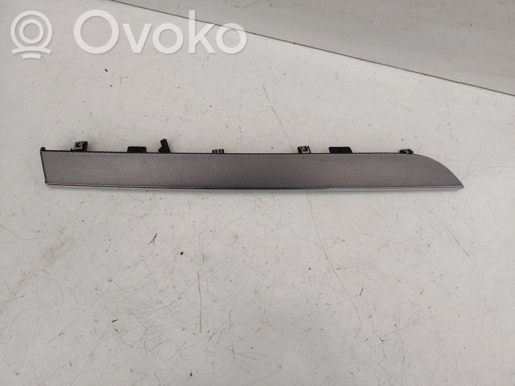 Panelės apdaila   31366523