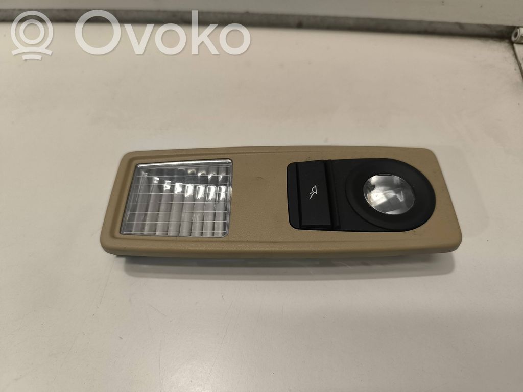 BMW X3 F25 Lampka podsufitki tylna 