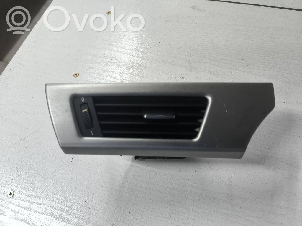 Sānu gaisa režģis   9130468,S02672