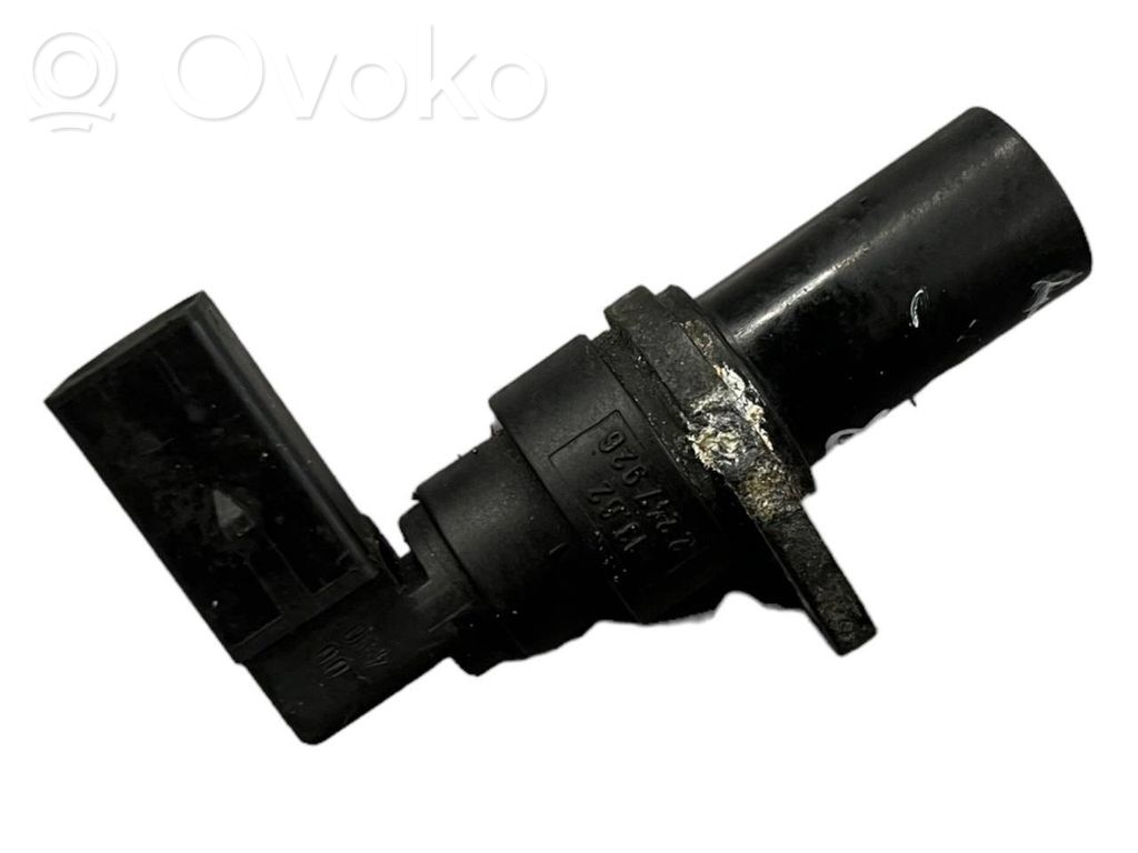 Crankshaft position sensor   2247926,25916010,13622247926