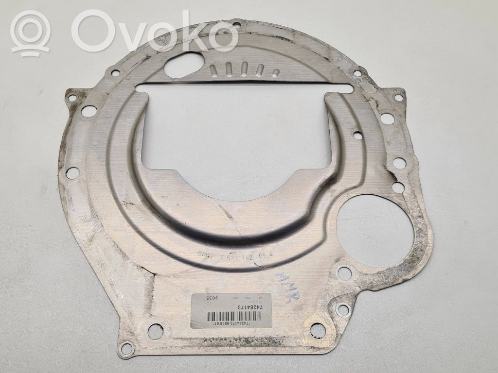 BMW 5 E60 E61 Sonstiges Einzelteil Motorraum 