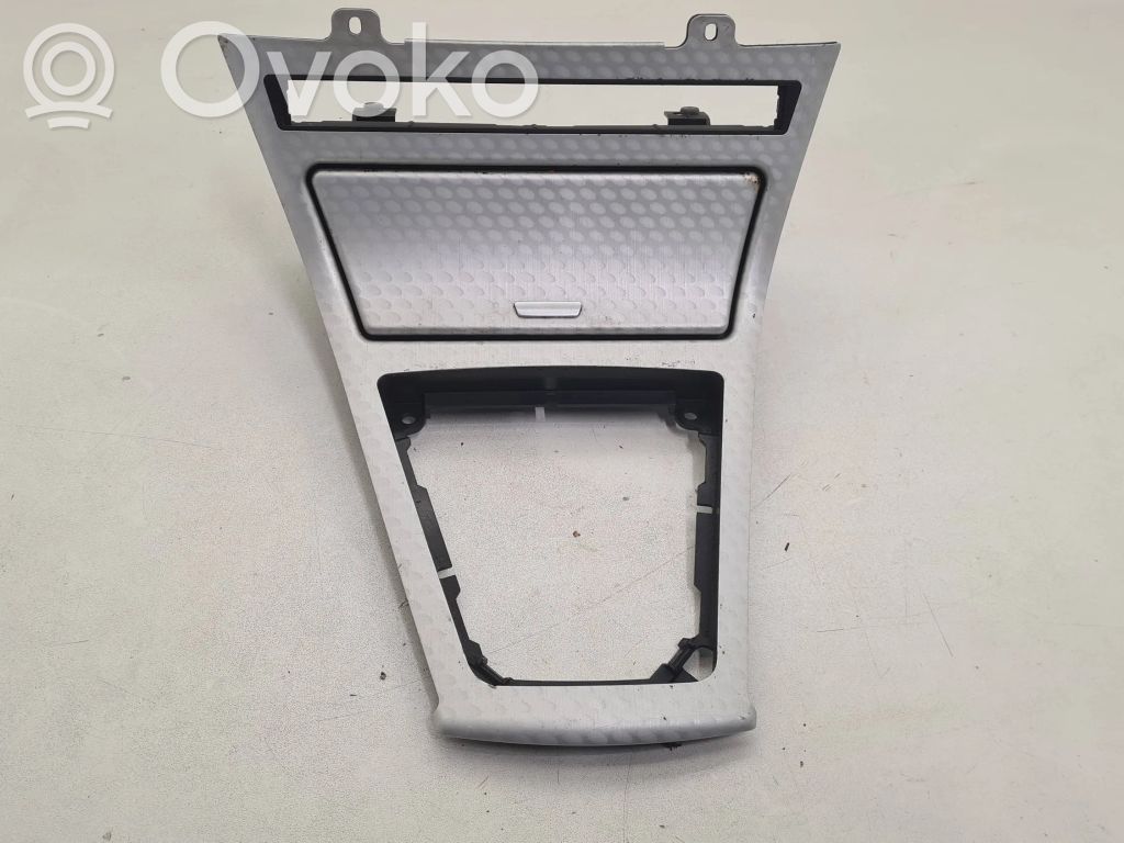 Ashtray (front)   3411706,22167210