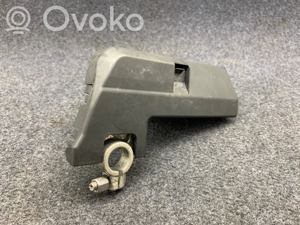 Positive cable (battery)   8J0915459,18112012,235352,Z28052008
