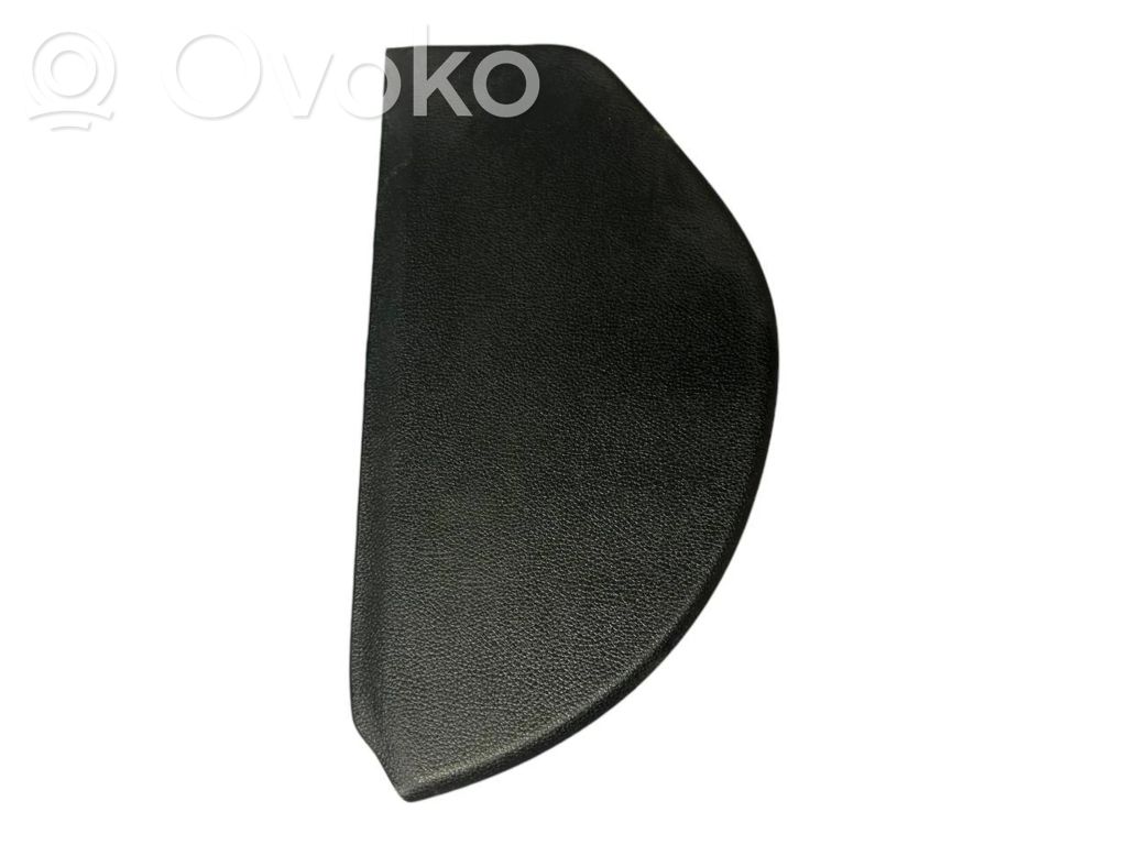 Panelės apdailos skydas (šoninis)   5L0857504