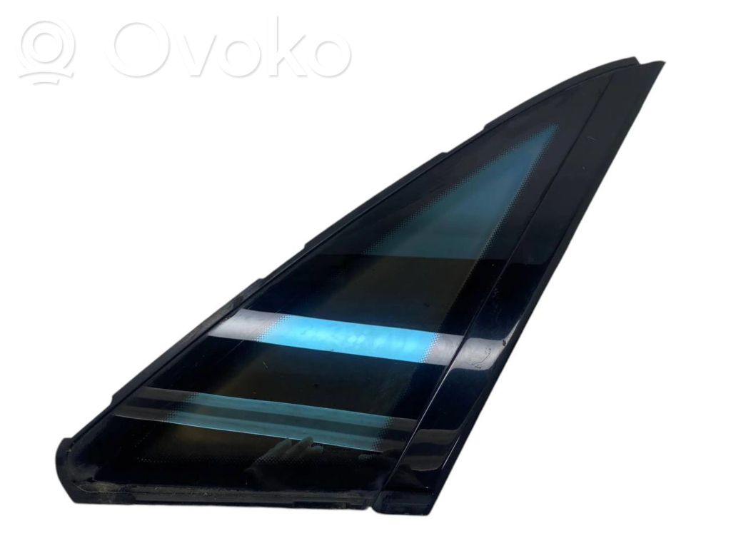 Audi A8 S8 D2 4D Rear side window 