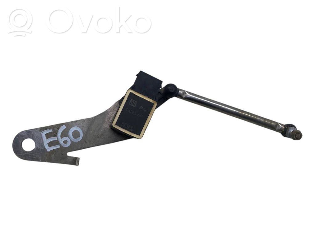 BMW 5 E60 E61 Ajovalon korkeusanturi 