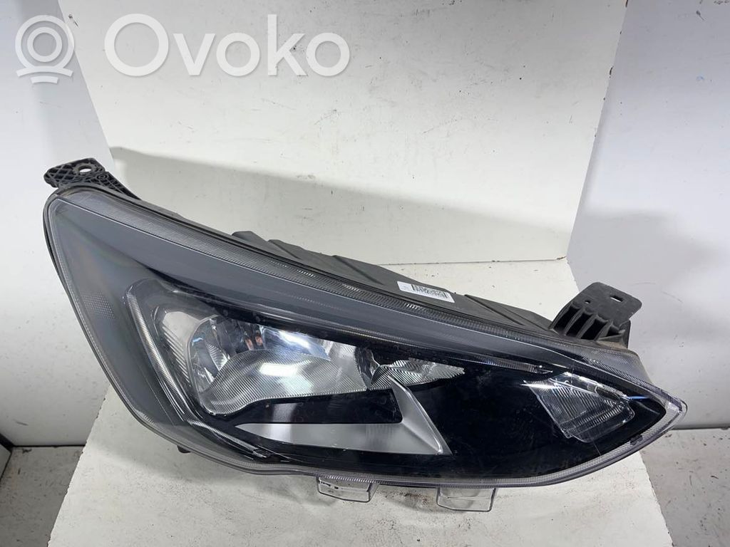 Ford Focus Headlight/headlamp 