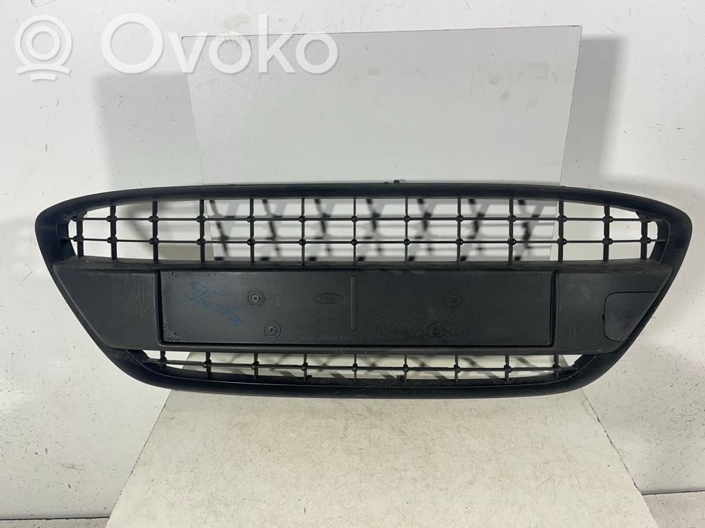 Ford Fiesta Front bumper upper radiator grill 