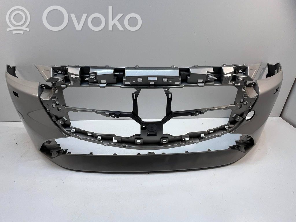 Front bumper   D65E50031