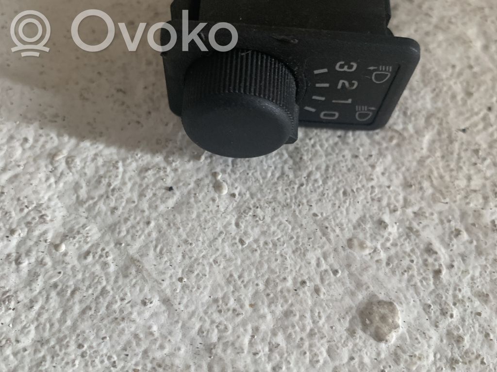 Nissan Primera Headlight level height control switch 