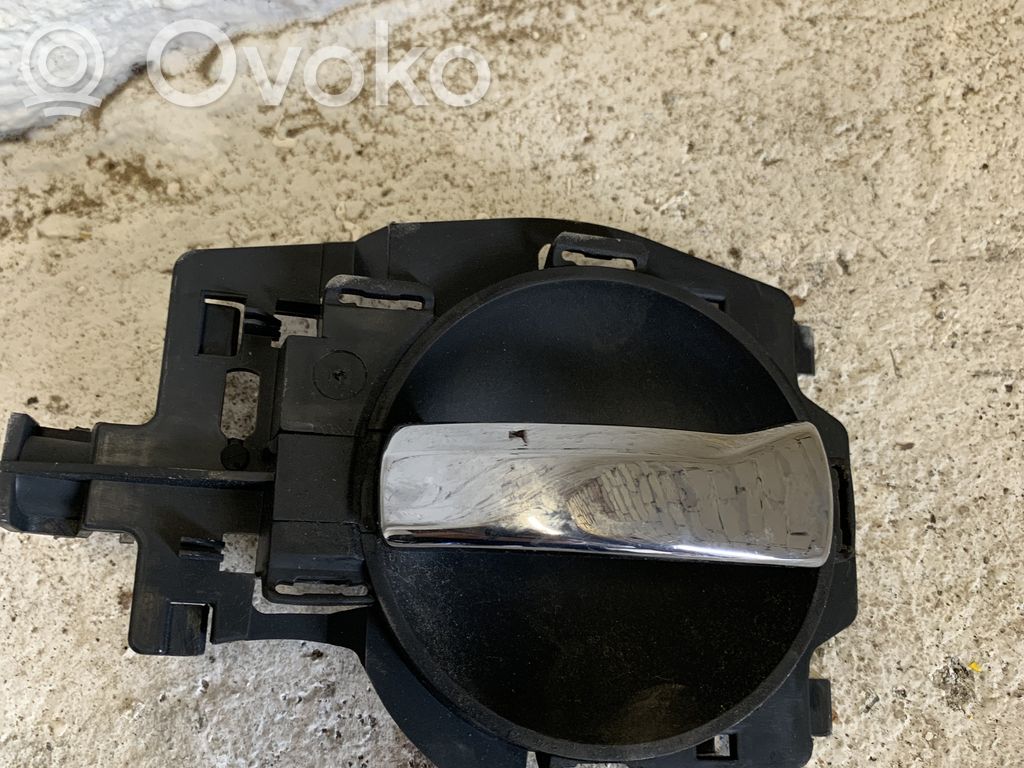 Citroen C3 Pluriel Front door interior handle 