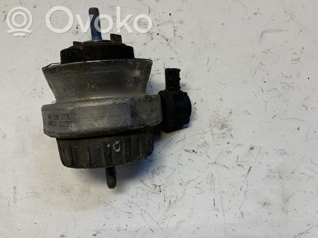 Audi A6 S6 C6 4F Engine mount bracket 