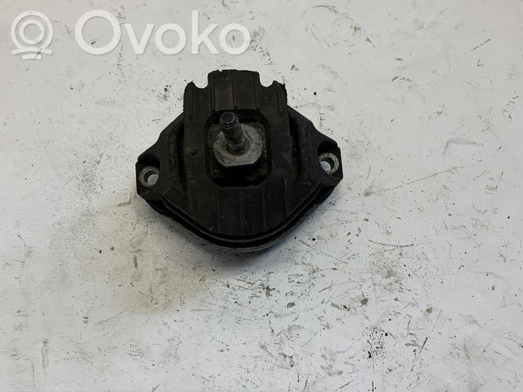 BMW 5 E60 E61 Подушка двигателя 