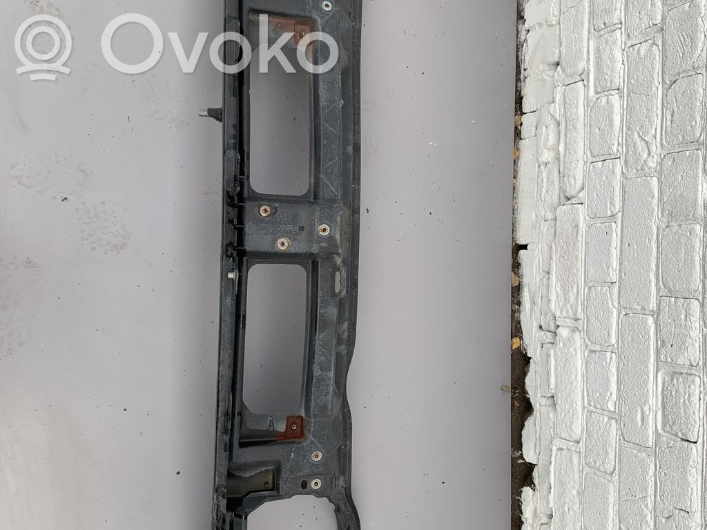 Opel Vivaro Viršutinė dalis radiatorių panelės (televizoriaus) 