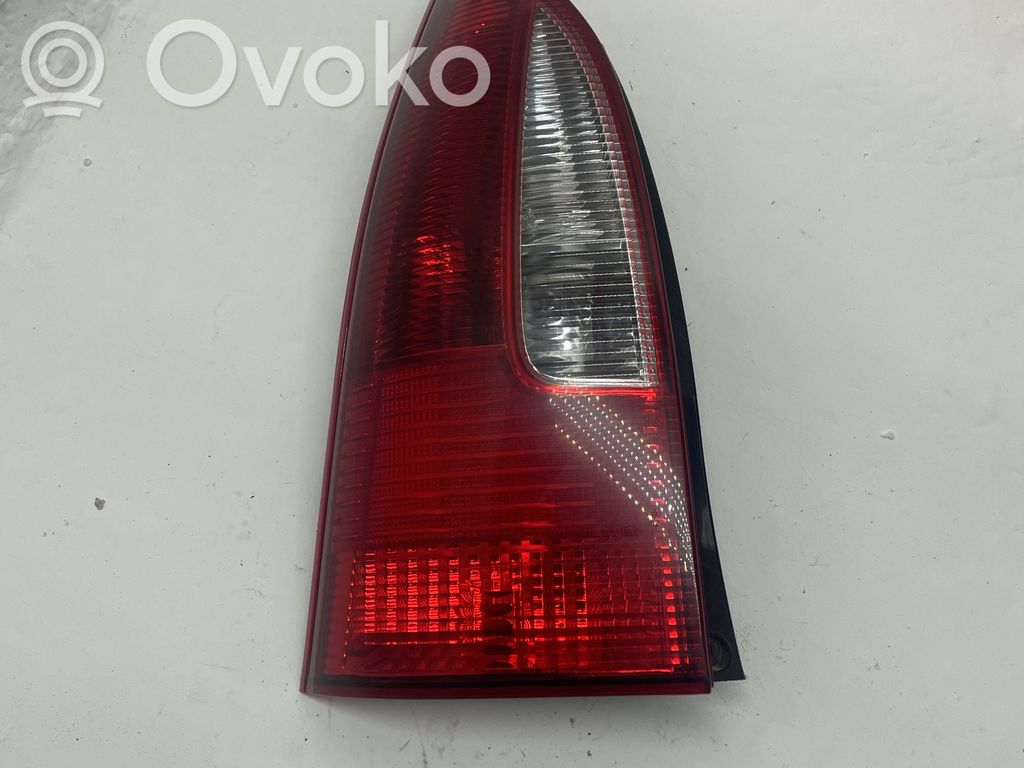 Mazda Premacy Galinis žibintas kėbule 