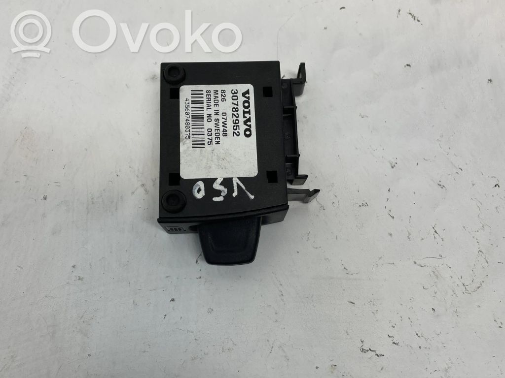 Volvo V50 Ignition key card reader 
