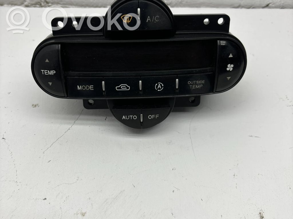 KIA Carens I Climate control unit 