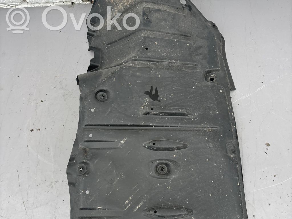 Toyota Corolla E210 E21 Placa protectora del centro/medio 