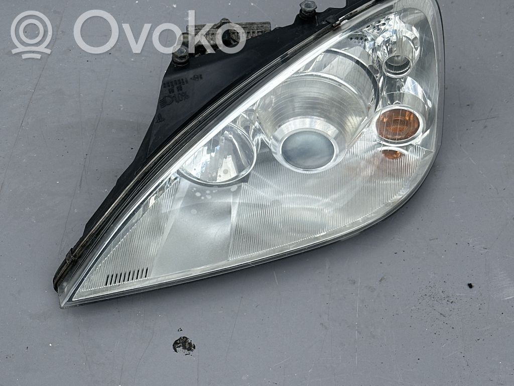 Ford Galaxy Phare frontale 