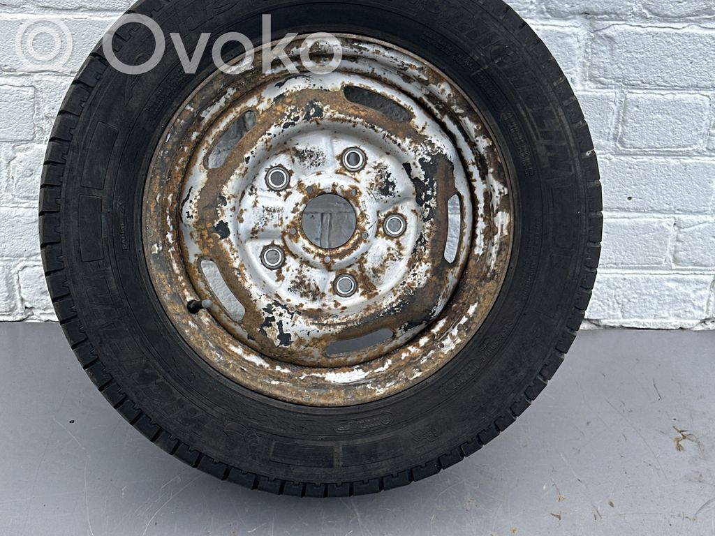 Ford Transit R16-vararengas 