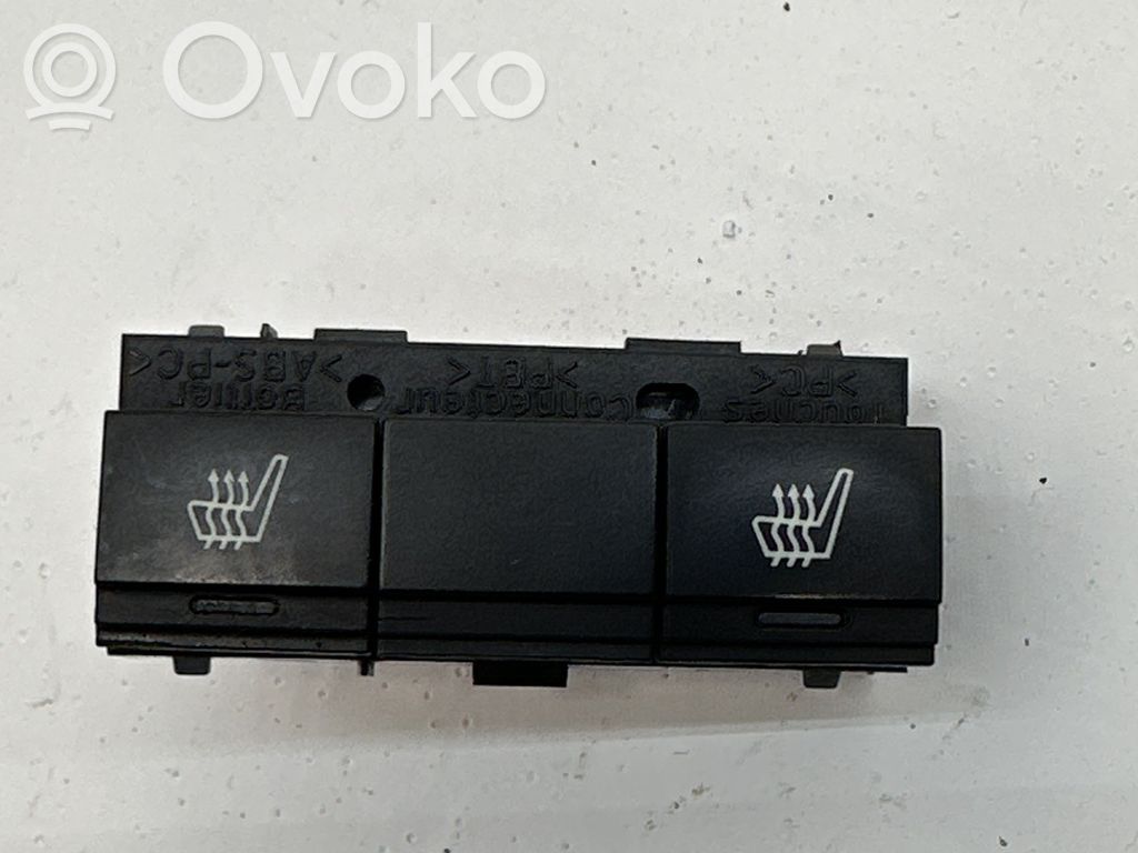 Toyota Proace Seat heating switch 