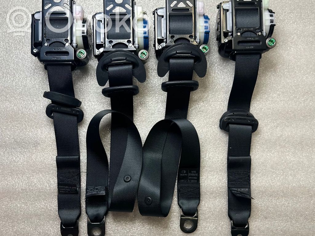 Toyota Aygo X Set centuri de siguranță 