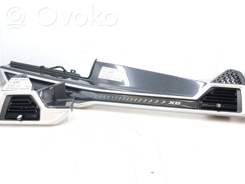 BMW X6 G06 Element deski rozdzielczej 