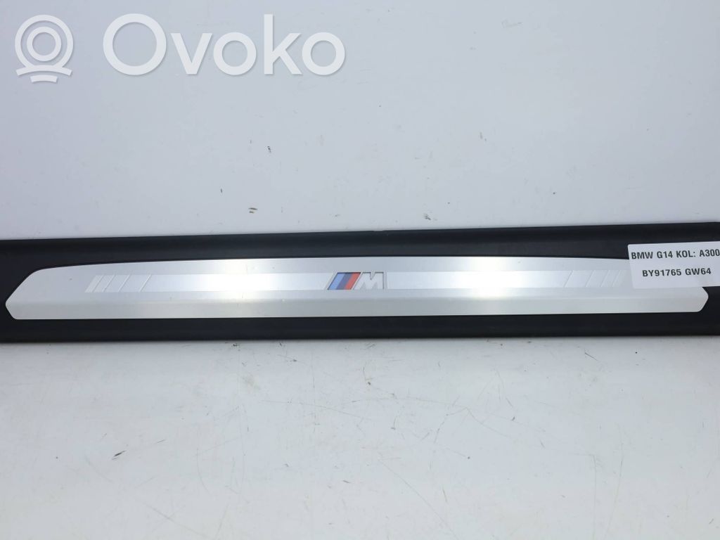 BMW 8 G14 Listwa progowa 