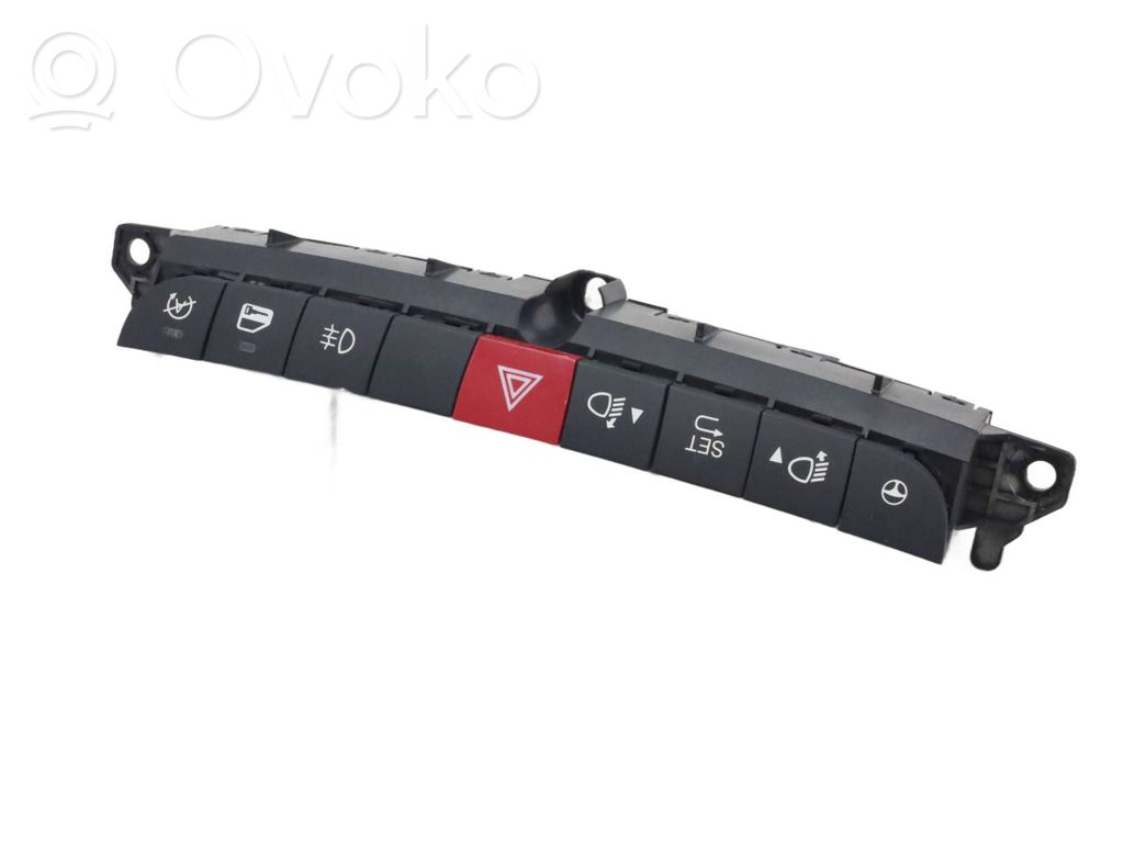 Fiat 500L Hazard light switch 