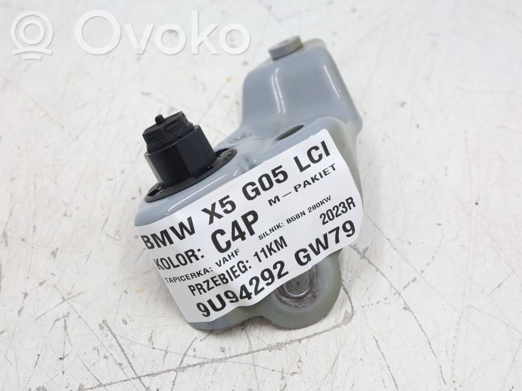 BMW X5 G05 Soporte de montaje del guardabarros 