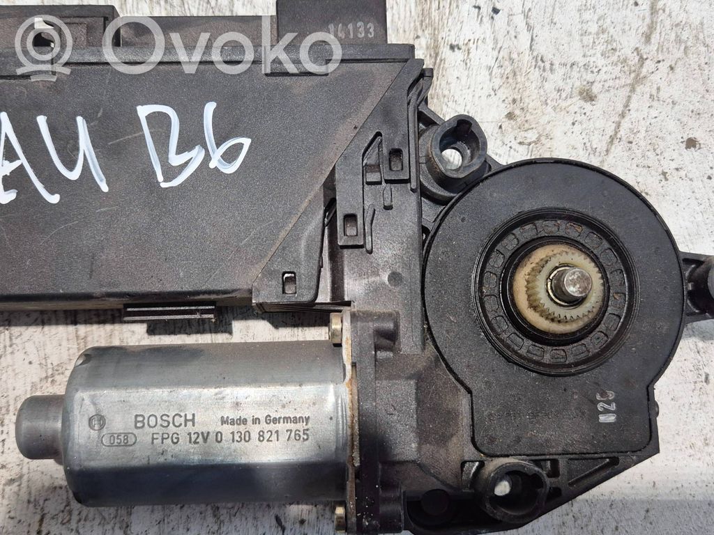 Audi A4 S4 B6 8E 8H Silnik regulatora szyby drzwi przednich 