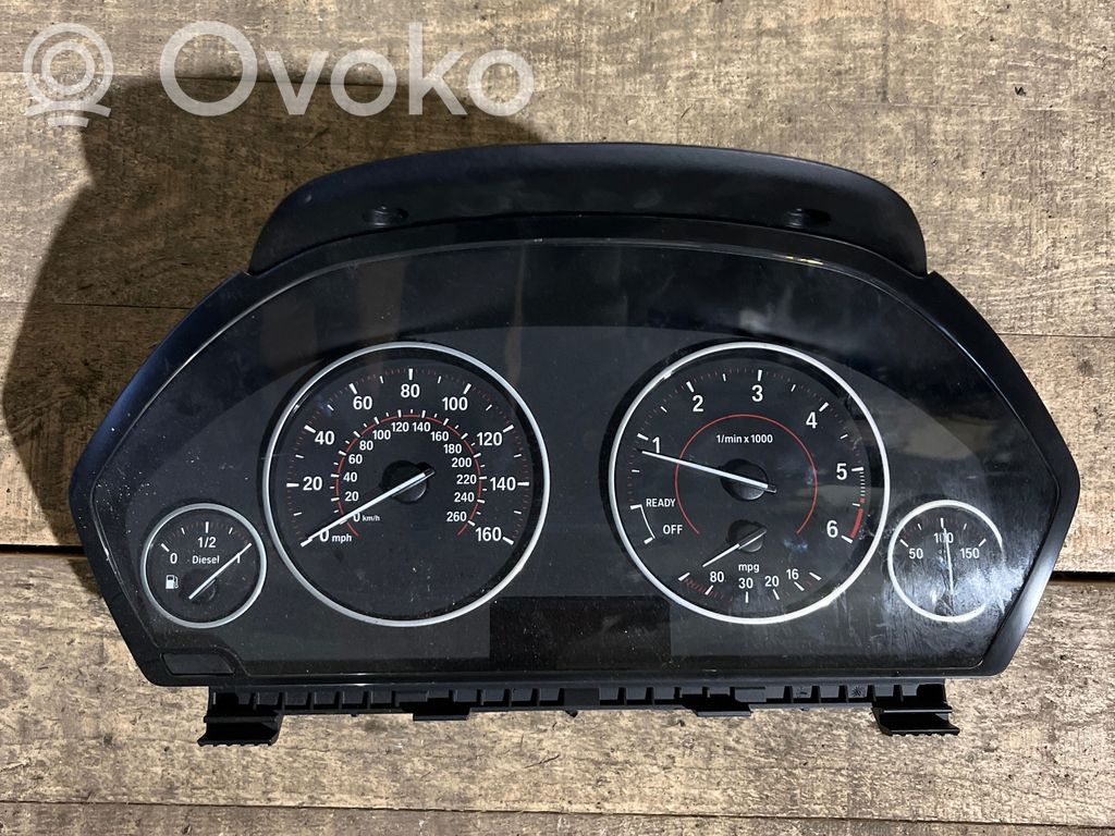 BMW 3 F30 F35 F31 Spidometrs (instrumentu panelī) 