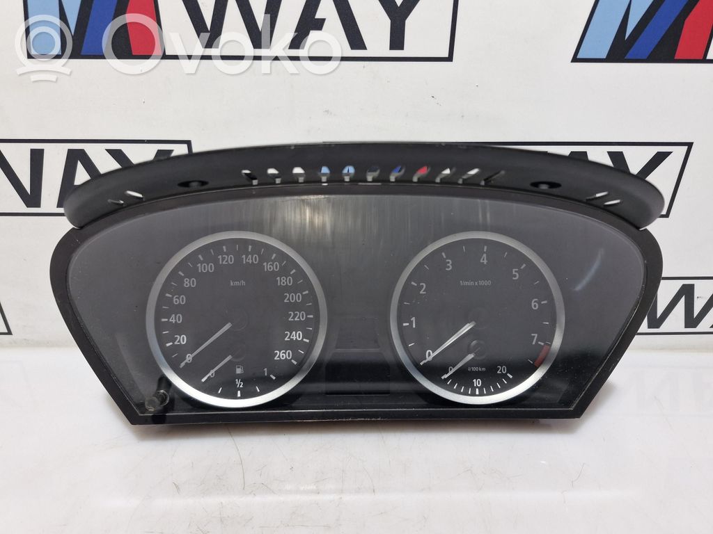 BMW 5 E60 E61 Speedometer (instrument cluster) 