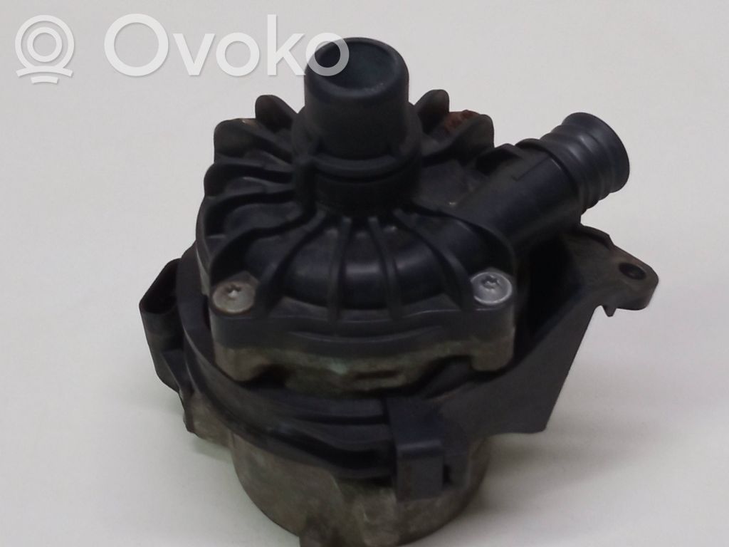 BMW 5 F10 F11 Cirkuliacinis el. siurbliukas 