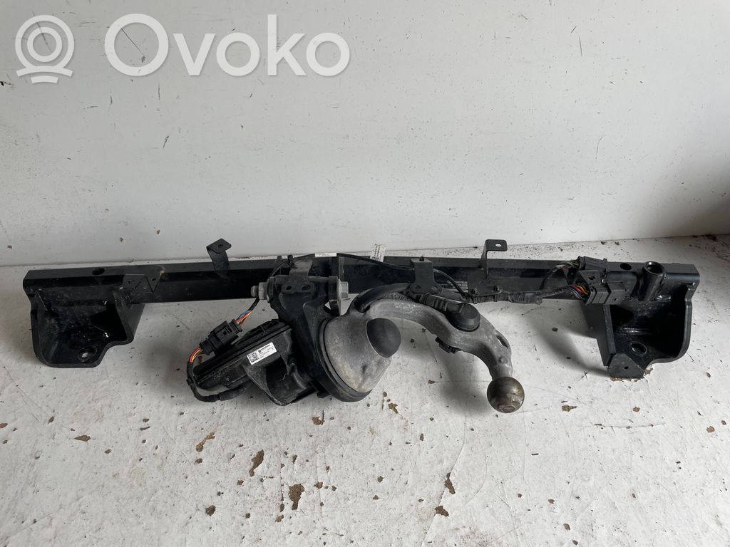 BMW X3 G45 Vetokoukku 
