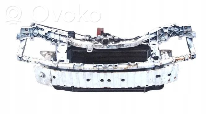 Ford Focus Панель радиаторов 