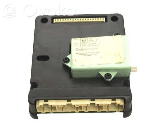 Chrysler 300 - 300C Módulo de control de la consola central 