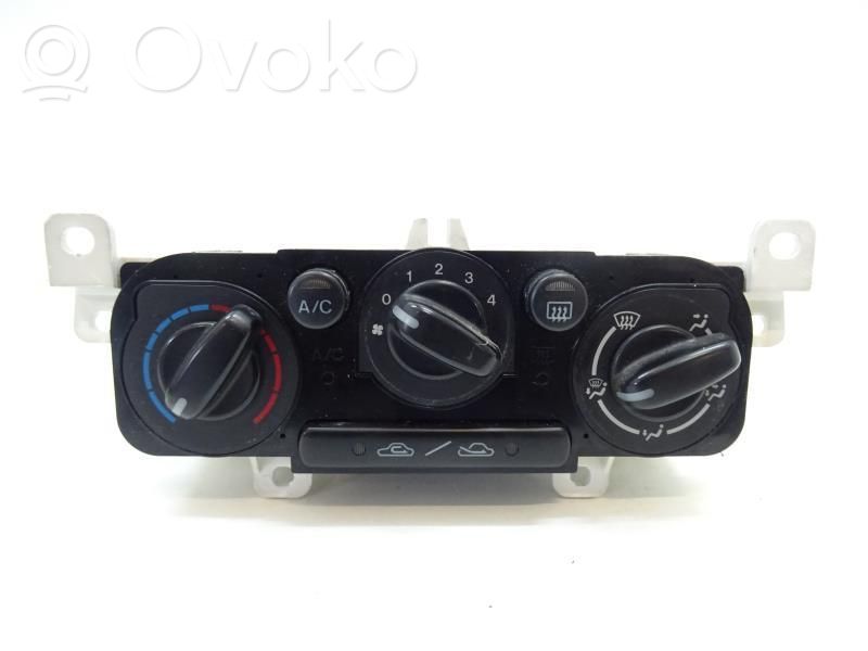 Mazda 323 Climate control unit 