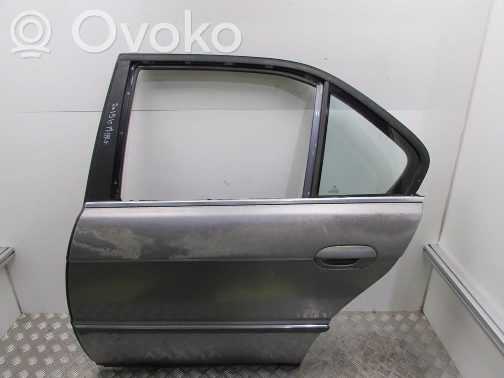 BMW 7 E38 Galinės durys 