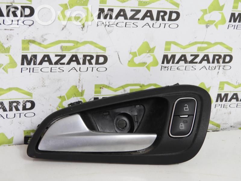 Ford Focus Front door interior handle 