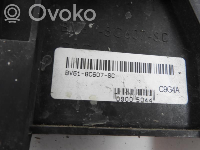 Ford Focus Электрический вентилятор радиаторов 